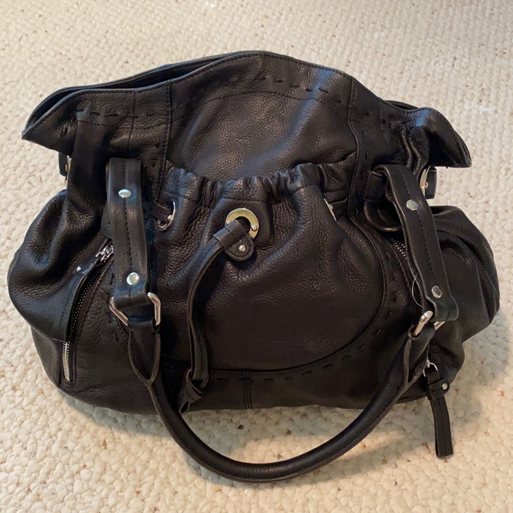 B Makowsky black leather bag
